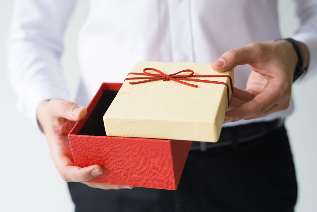 Corporate Gifts Under ₹5000 for New Year 2026: Premium Ideas That Actually Impress