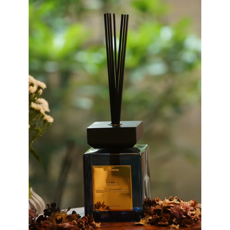Luxe Reed Diffuser - Image 2